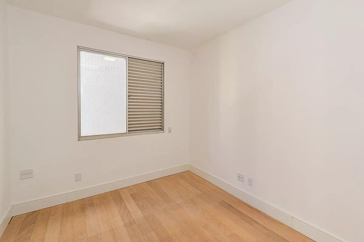 Apartamento, Savassi, 4 Quartos, 2 Vagas, 1 Suíte