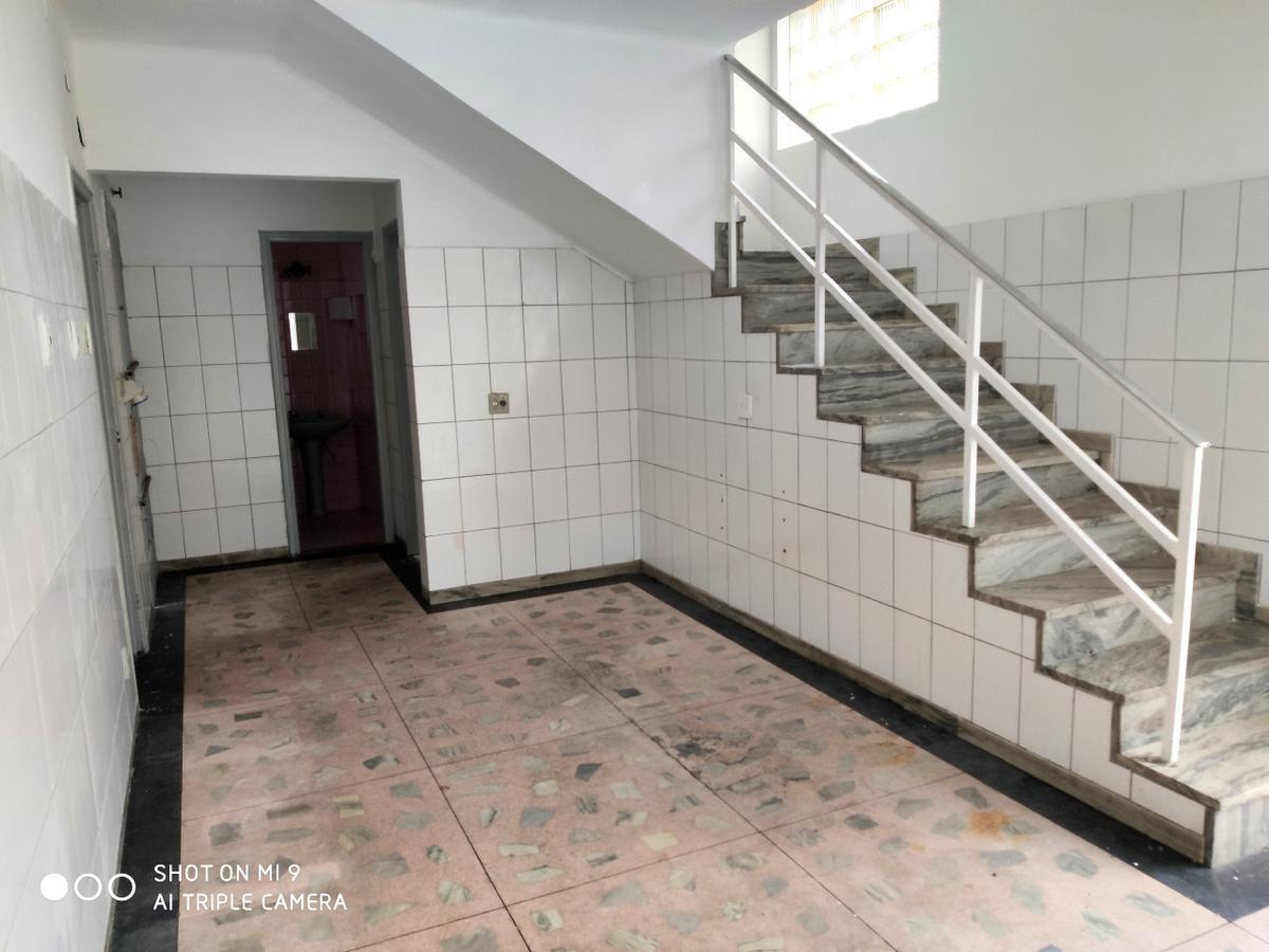 Casa Comercial, Funcionários, 0 Quarto, 0 Vaga