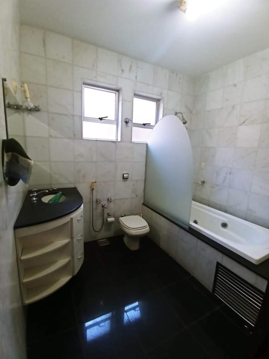 Casa, Parque Xangri-lá, 3 Quartos, 6 Vagas, 1 Suíte
