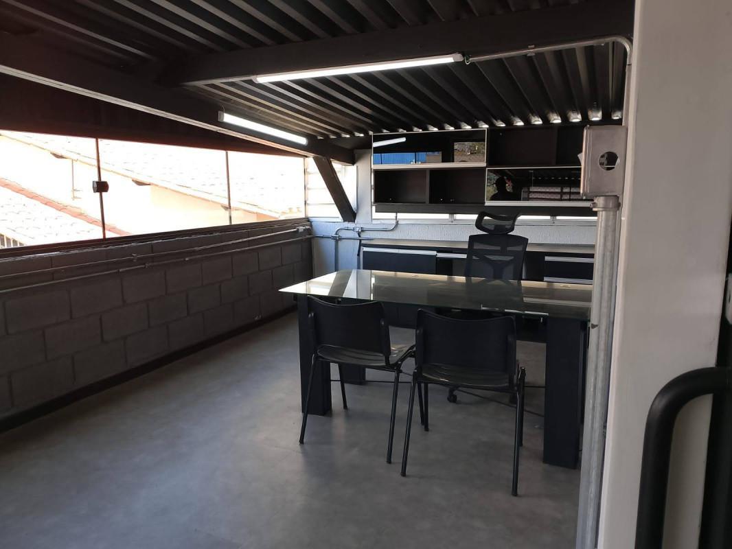 Sala, Cidade Nova, 0 Quarto, 10 Vagas