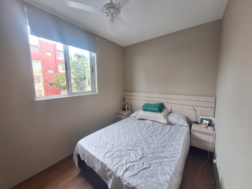 Apartamento, Sagrada Família, 2 Quartos, 1 Vaga