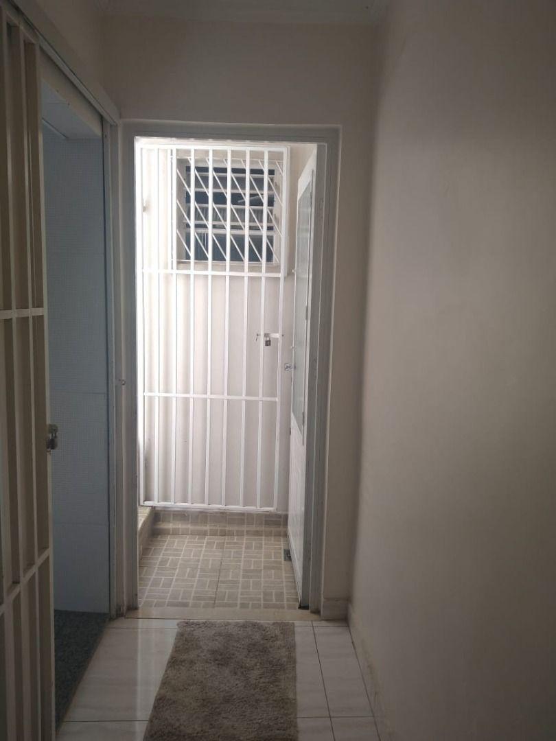 Casa, Santa Maria, 4 Quartos, 2 Vagas, 3 Suítes