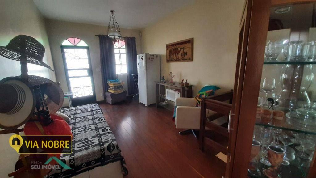 Casa, Betânia, 8 Quartos, 15 Vagas, 2 Suítes