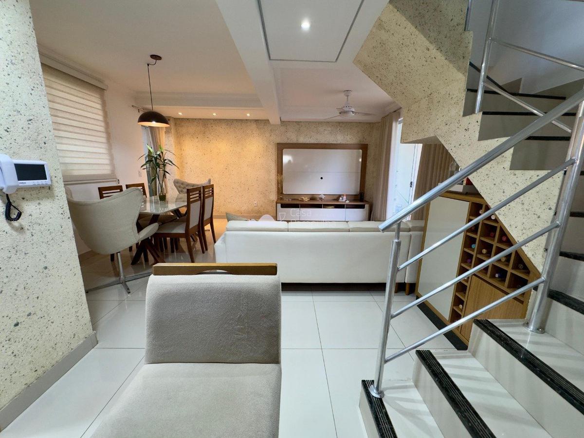 Casa, Rio Branco, 3 Quartos, 2 Vagas, 1 Suíte