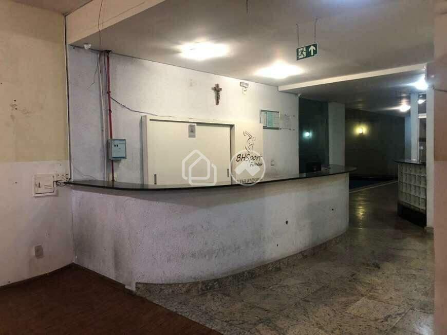 Prédio, Santa Efigênia, 11 Vagas