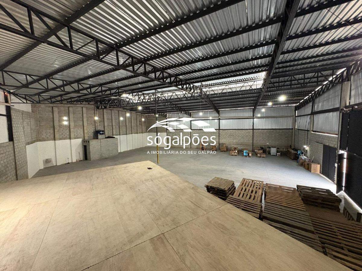 Galpão, Vale das Orquídeas, 8 Vagas