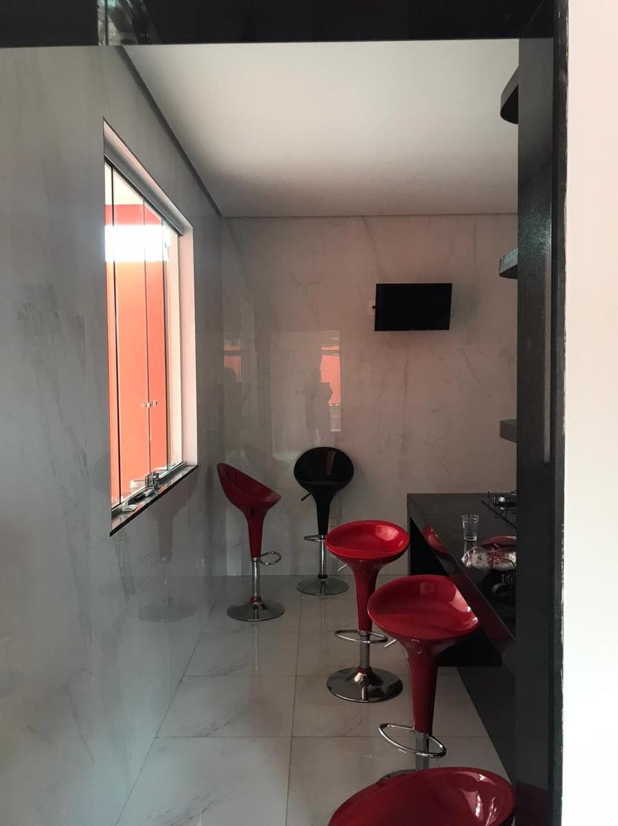 Casa, Jequitibá, 3 Quartos, 4 Vagas, 1 Suíte