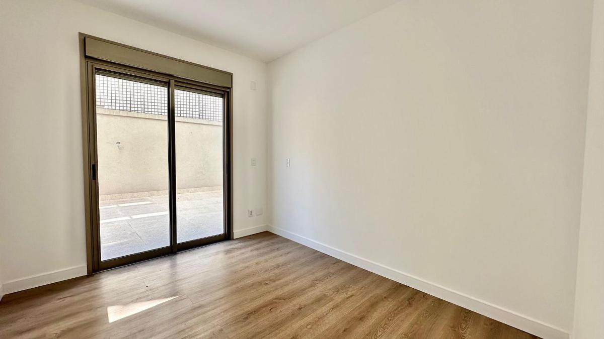 Apartamento, Cruzeiro, 4 Quartos, 4 Vagas, 2 Suítes