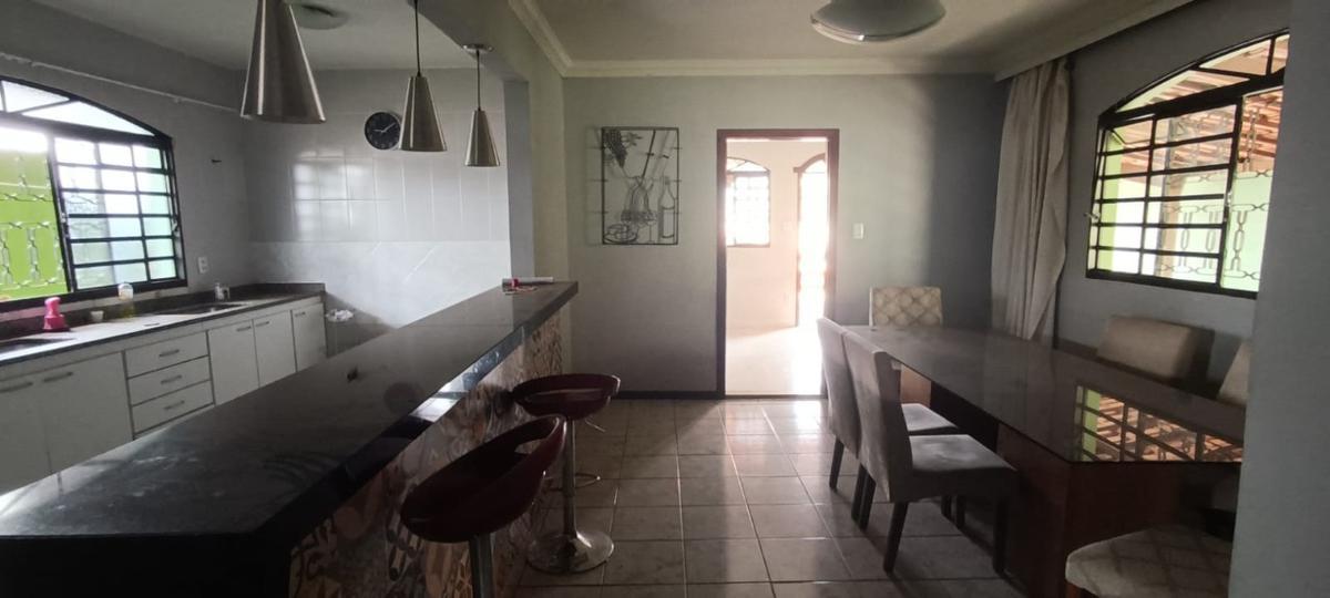 Casa, Araguaia, 3 Quartos, 3 Vagas, 1 Suíte