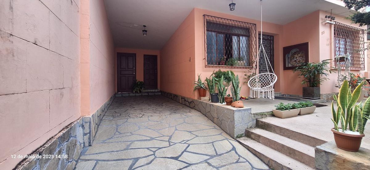 Casa, Floresta, 4 Quartos, 2 Vagas