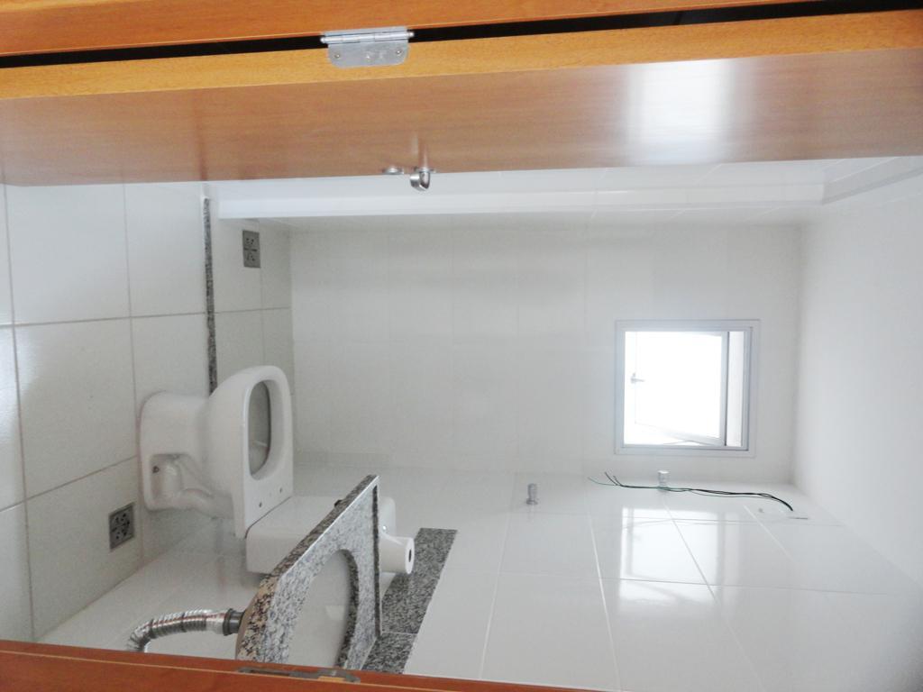Cobertura, Centro, 2 Quartos, 3 Vagas, 1 Suíte