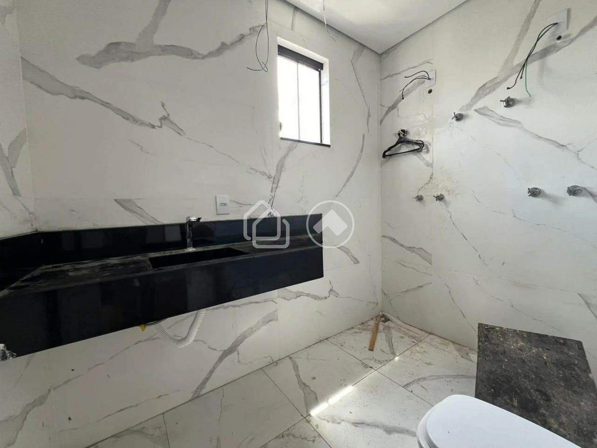 Casa, Ouro Preto, 3 Quartos, 4 Vagas, 1 Suíte