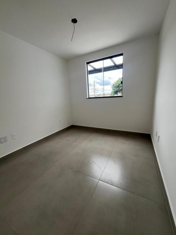 Casa, Santa Mônica, 2 Quartos, 1 Vaga, 2 Suítes