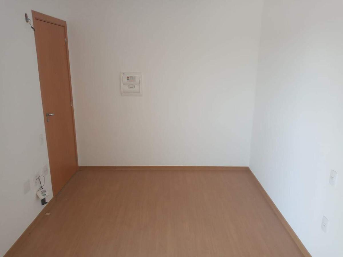 Apartamento, Três Barras, 2 Quartos, 1 Vaga