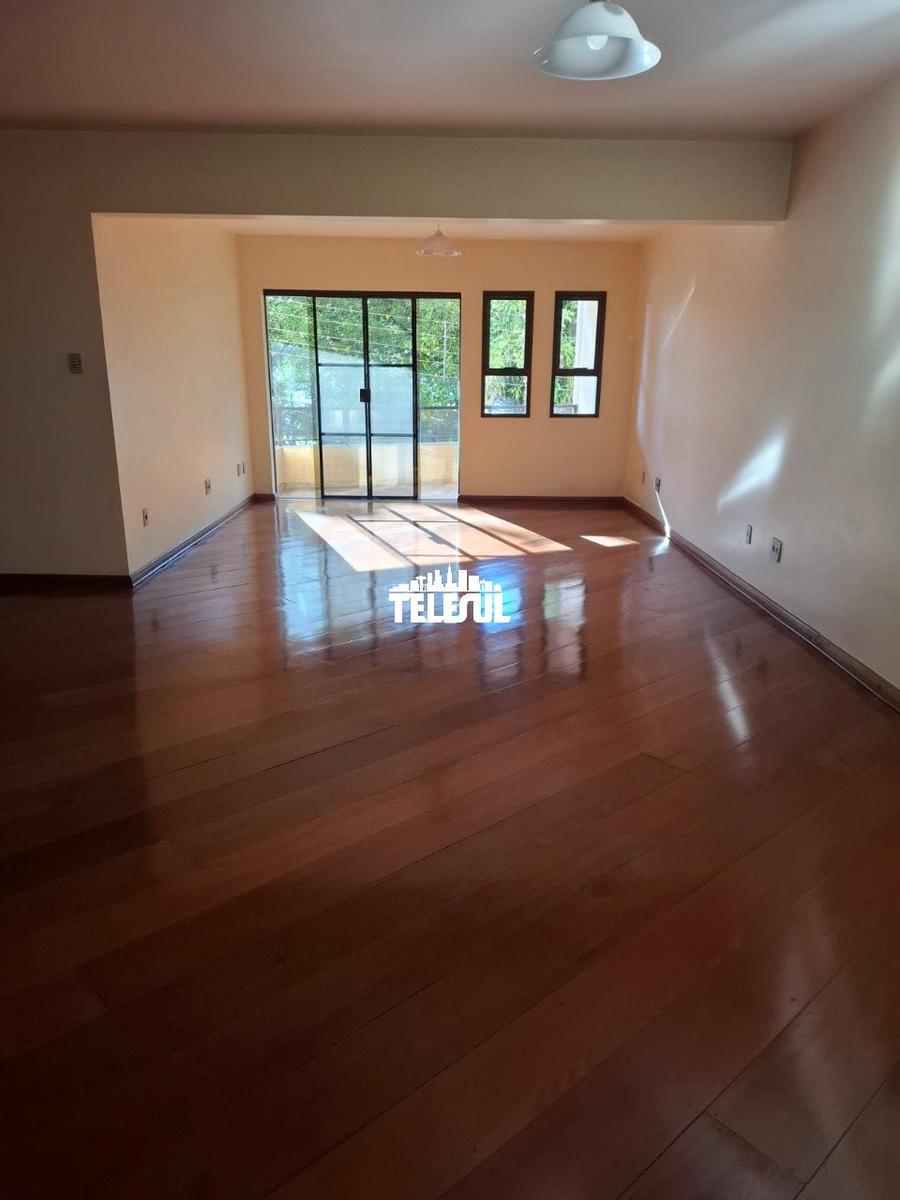 Apartamento, Centro, 4 Quartos, 2 Vagas, 1 Suíte