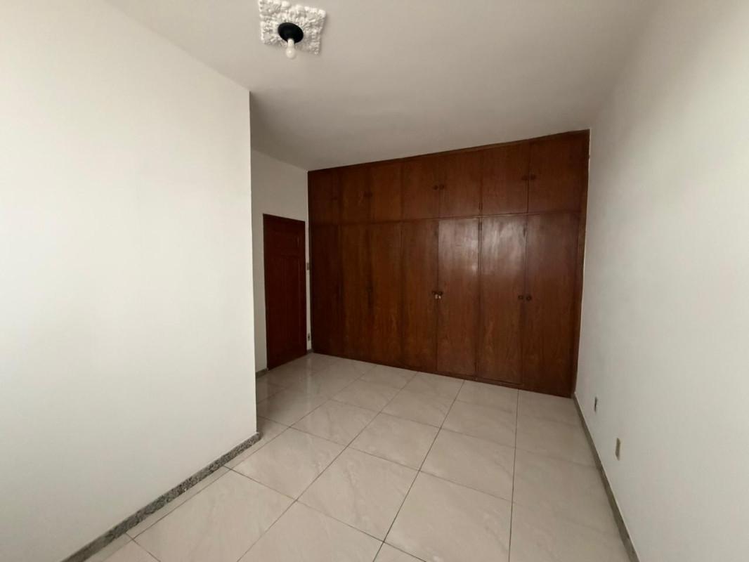 Casa, Graça, 4 Quartos, 2 Vagas, 1 Suíte