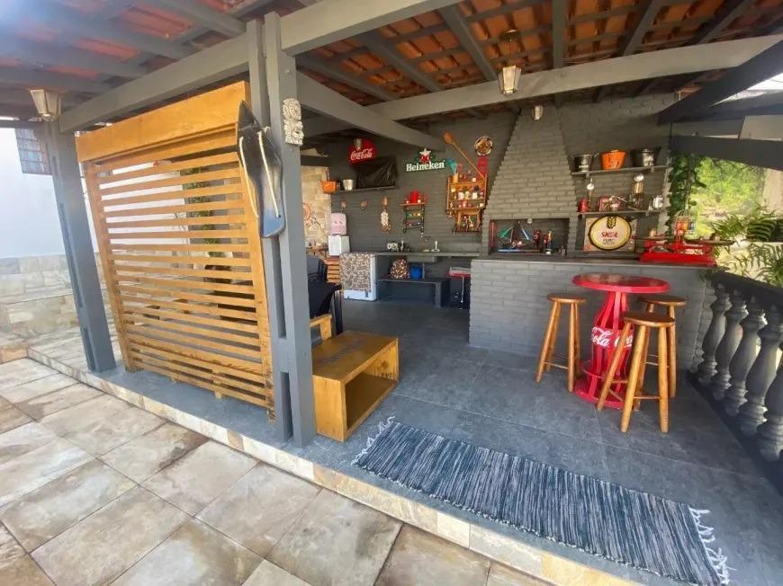 Casa, Jardim Leblon, 2 Quartos, 5 Vagas, 1 Suíte