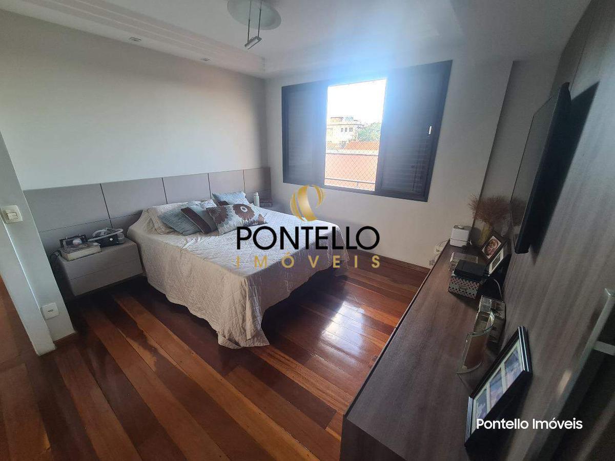 Casa, Caiçaras, 5 Quartos, 4 Vagas, 1 Suíte