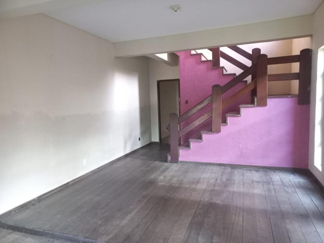Casa, Planalto, 4 Quartos, 3 Vagas, 1 Suíte