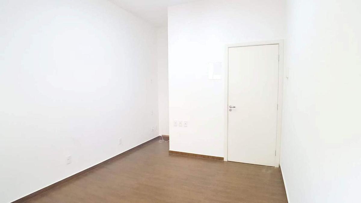 Sala, Centro