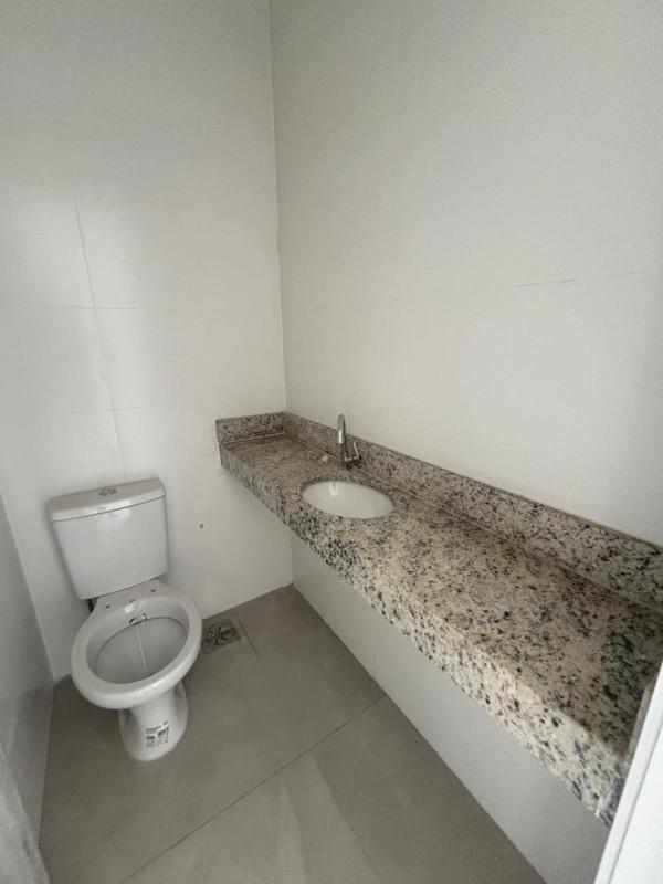 Casa, Floramar, 2 Quartos, 2 Vagas, 2 Suítes