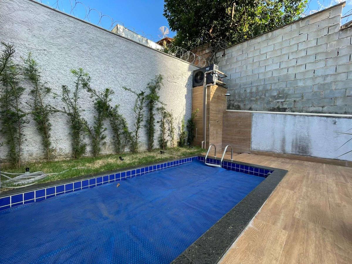 Casa, Santa Efigênia, 3 Quartos, 2 Vagas, 1 Suíte