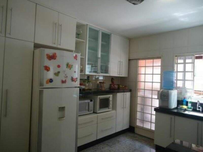Casa, Alvorada, 3 Quartos, 4 Vagas, 1 Suíte