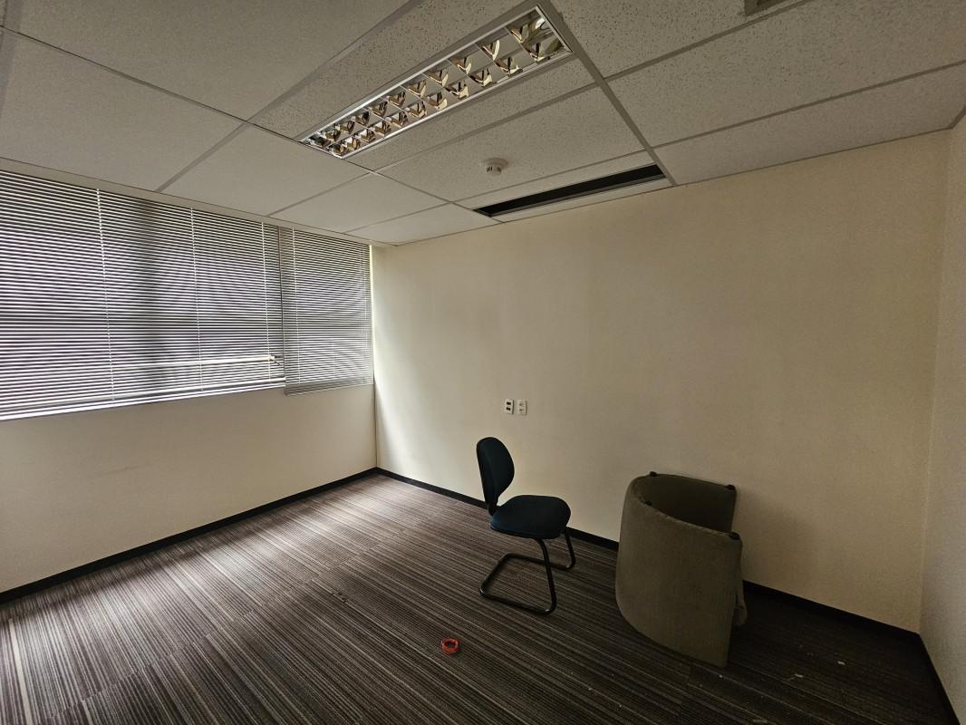 Andar, Vila da Serra, 1 Quarto, 0 Vaga