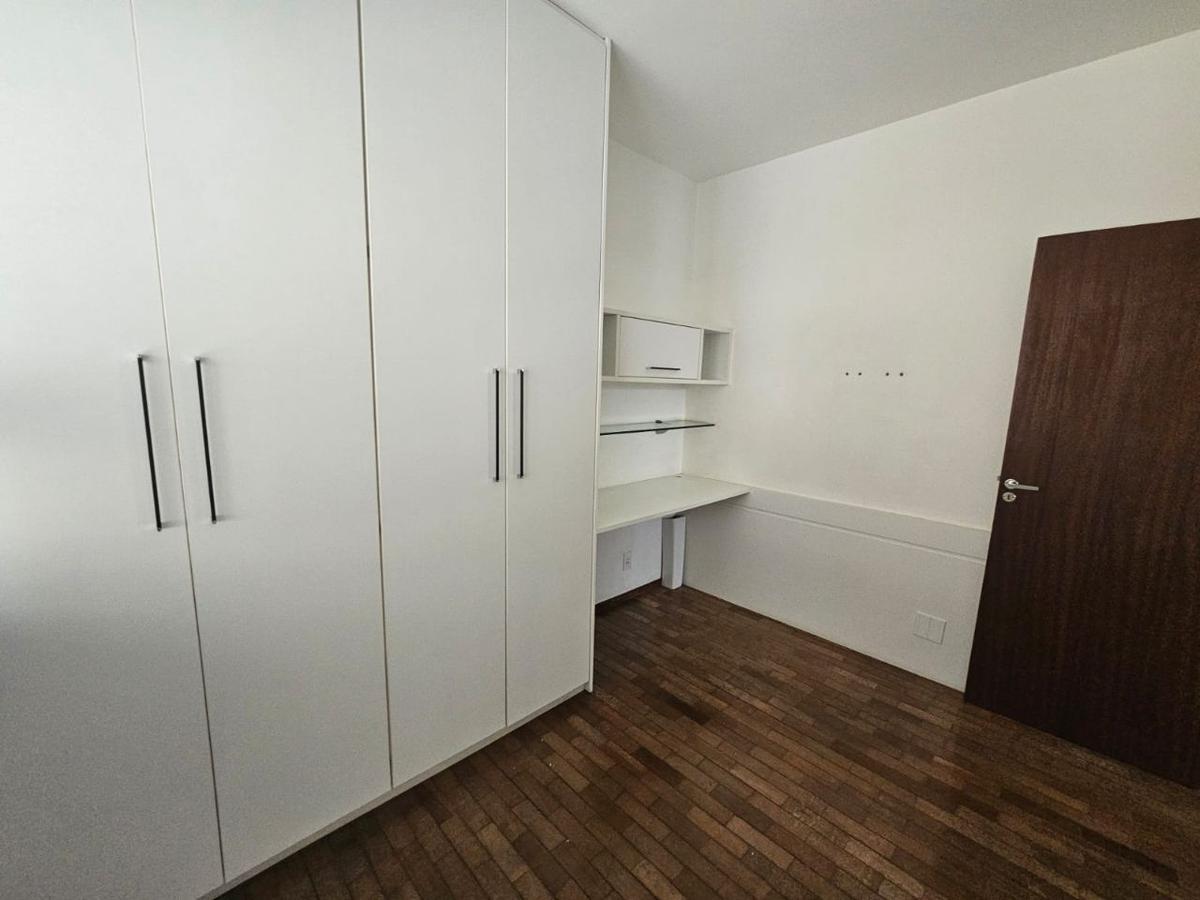 Apartamento, Santa Cruz, 2 Quartos, 1 Vaga