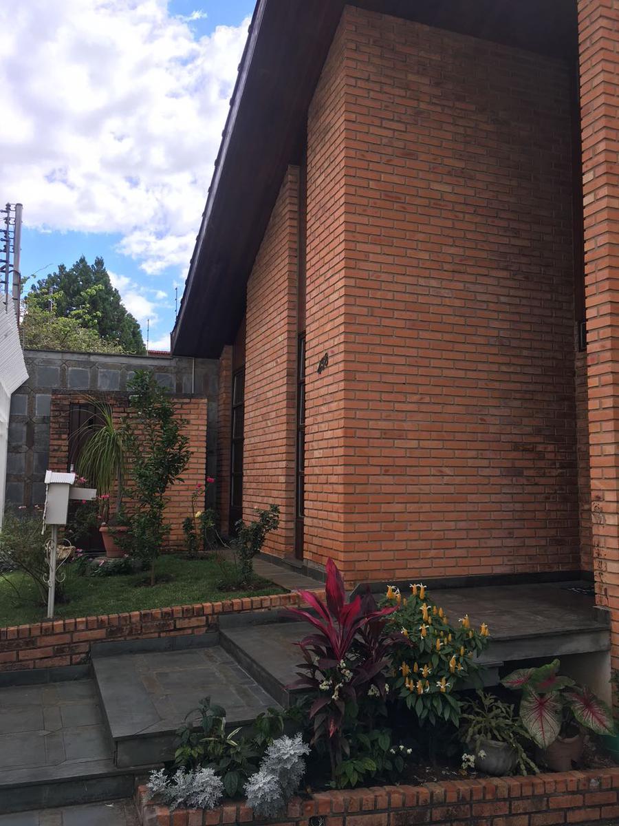Casa, Pampulha, 6 Quartos, 4 Vagas, 2 Suítes
