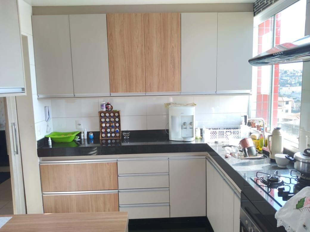 Cobertura, Amazonas, 3 Quartos, 4 Vagas, 1 Suíte