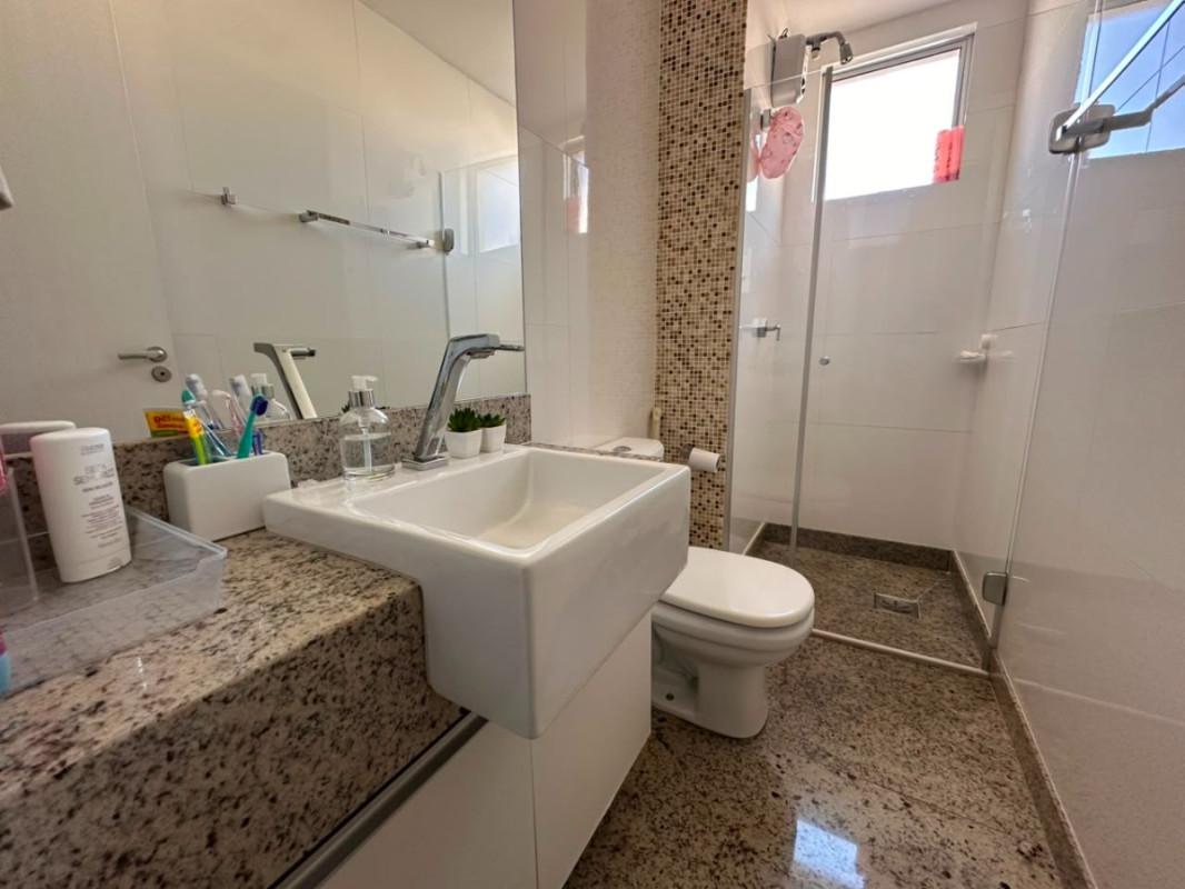 Apartamento, Castelo, 3 Quartos, 2 Vagas, 1 Suíte