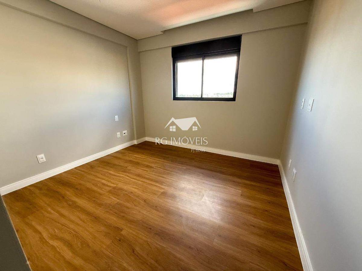 Apartamento, Barreiro, 3 Quartos, 3 Vagas, 3 Suítes