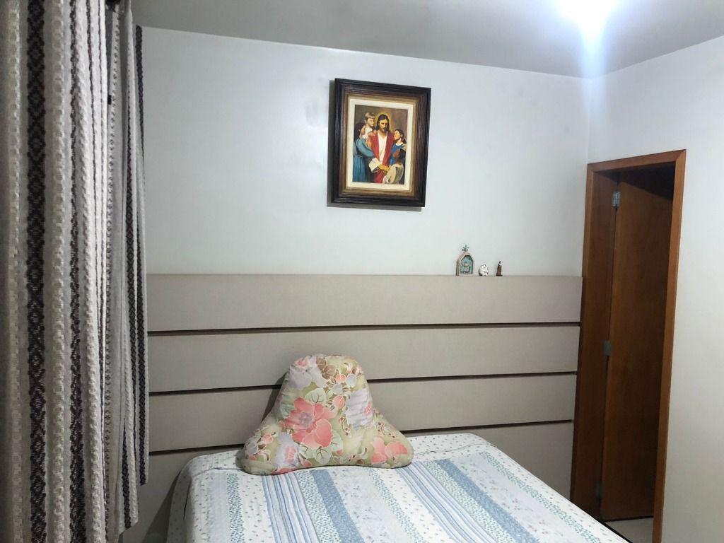 Casa, Paciência, 4 Quartos, 3 Vagas, 2 Suítes