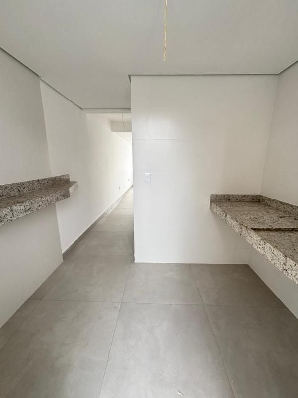 Casa, Jardim Leblon, 2 Quartos, 2 Vagas