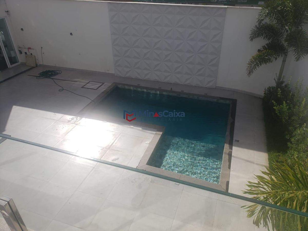 Casa, Cidade Nobre, 6 Quartos, 2 Vagas, 6 Suítes