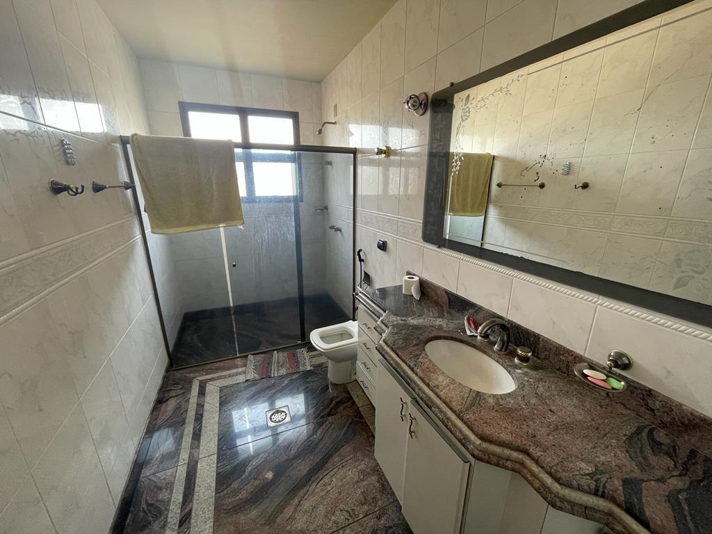 Casa, Jardim Montanhês, 4 Quartos, 3 Vagas, 1 Suíte