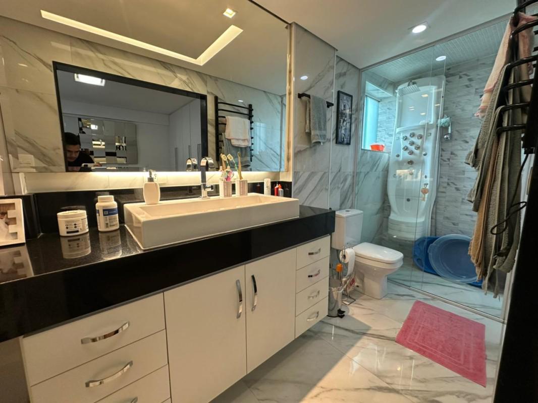 Apartamento, Castelo, 3 Quartos, 2 Vagas, 1 Suíte