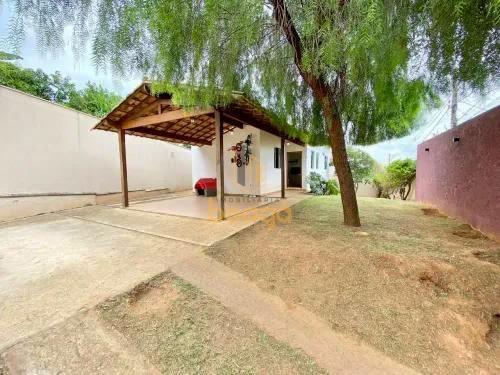 Casa, Trevo, 3 Quartos, 3 Vagas, 1 Suíte
