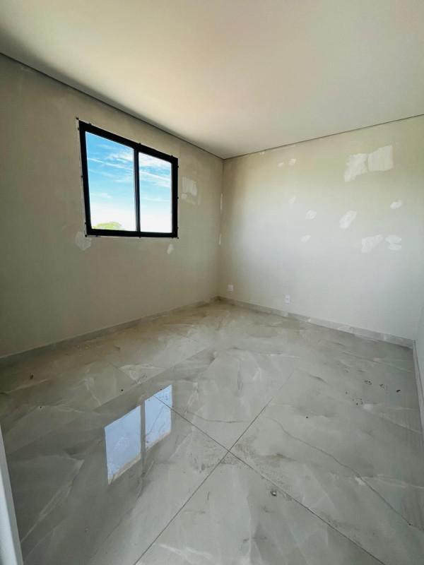 Cobertura, Santa Cruz Industrial, 4 Quartos, 2 Vagas, 1 Suíte