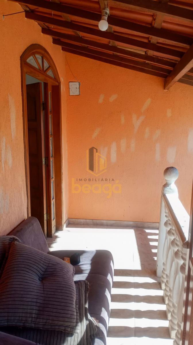 Casa, Flamengo (justinópolis), 3 Quartos, 5 Vagas