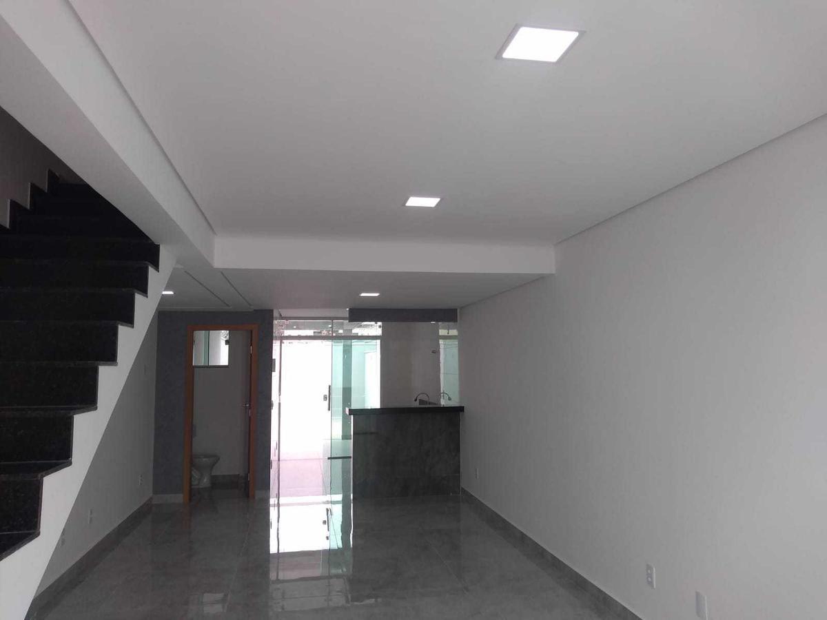 Casa, Parque Xangri-lá, 3 Quartos, 2 Vagas, 1 Suíte