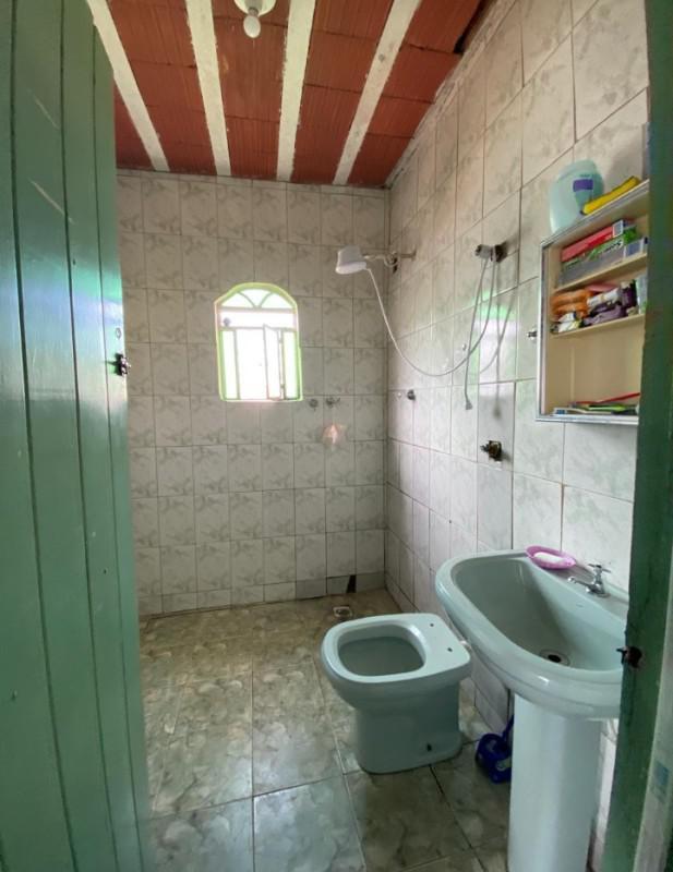 Casa, Três Barras, 8 Quartos, 0 Vaga, 1 Suíte