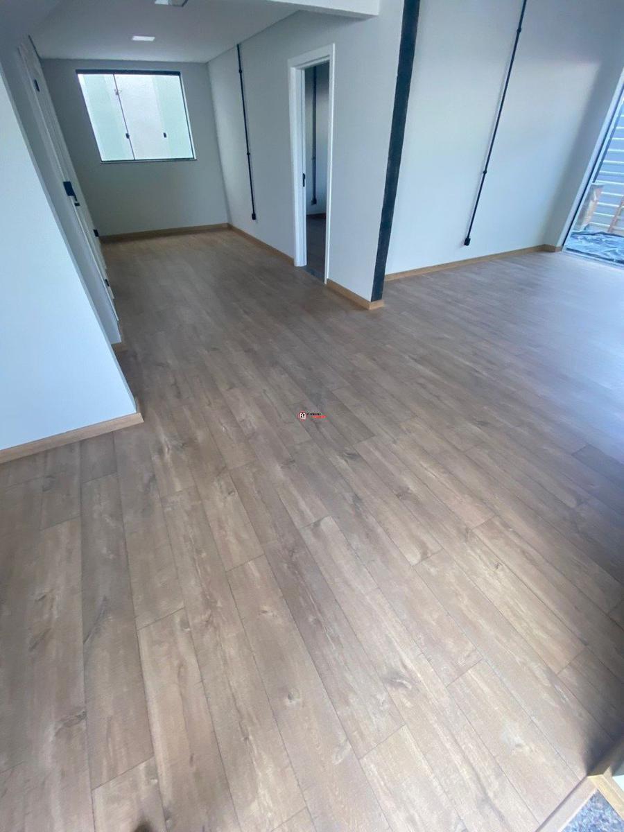 Casa Comercial, Colégio Batista, 0 Quarto, 3 Vagas