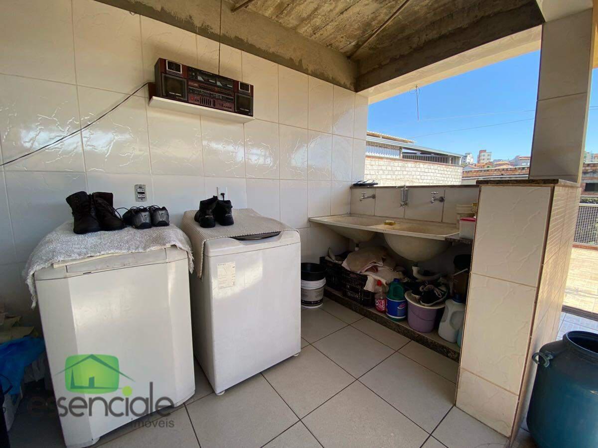 Casa, Novo Eldorado, 4 Quartos, 4 Vagas, 1 Suíte