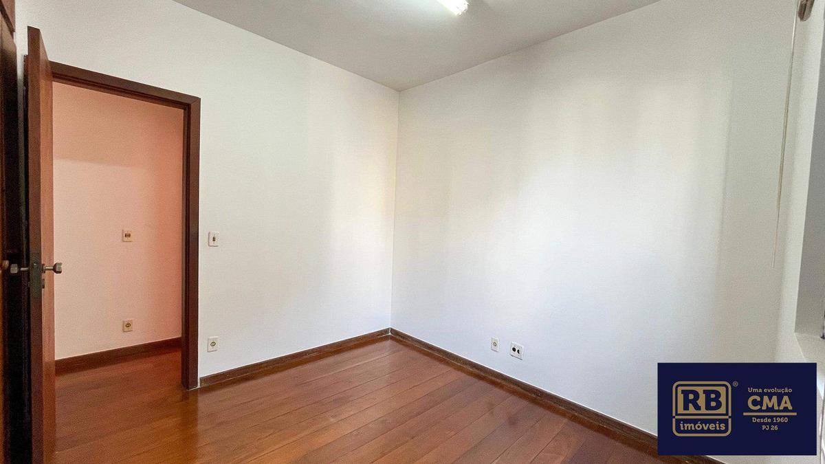 Apartamento, Coração de Jesus, 4 Quartos, 2 Vagas, 1 Suíte