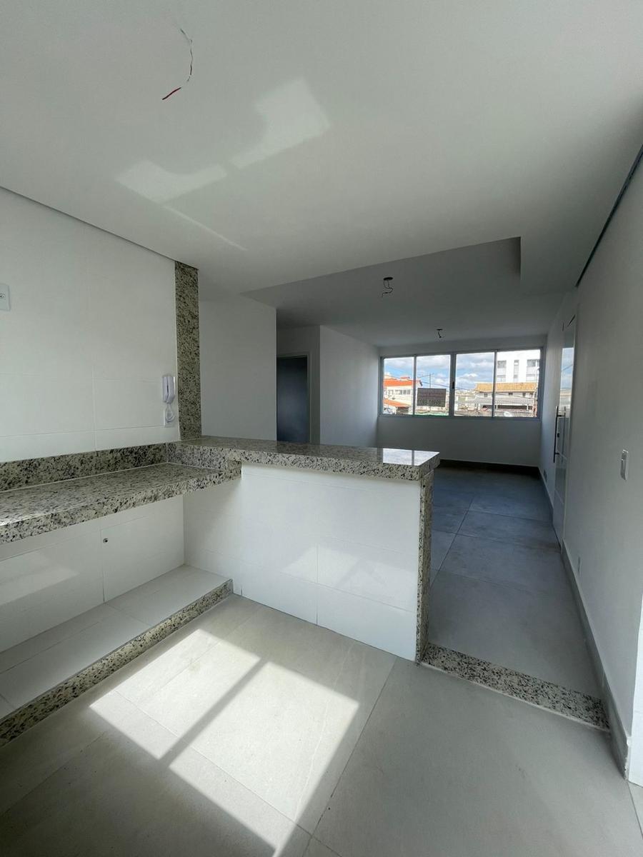 Apartamento, Ipiranga, 2 Quartos, 2 Vagas, 1 Suíte