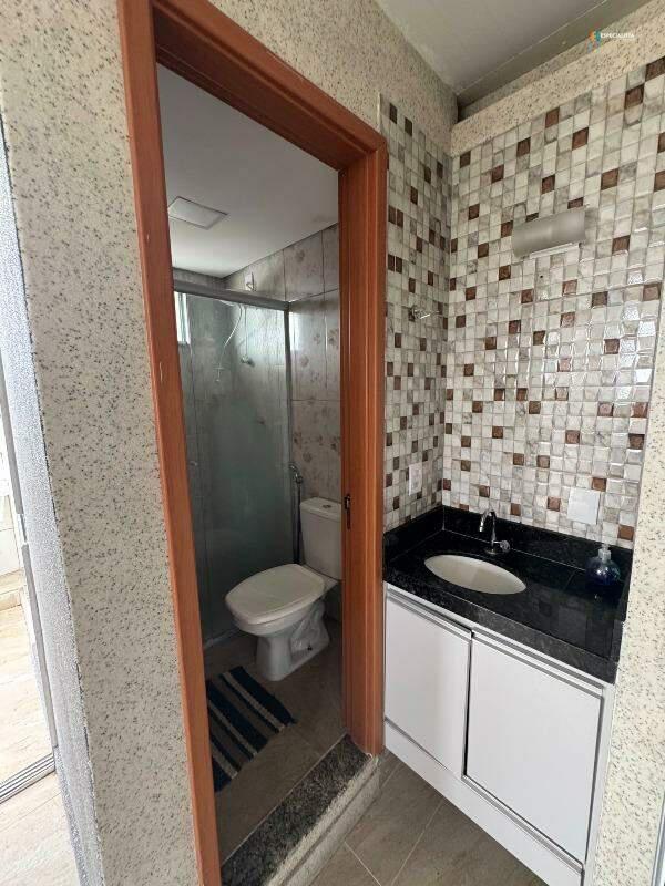 Cobertura, Novo Centro, 3 Quartos, 2 Vagas, 1 Suíte