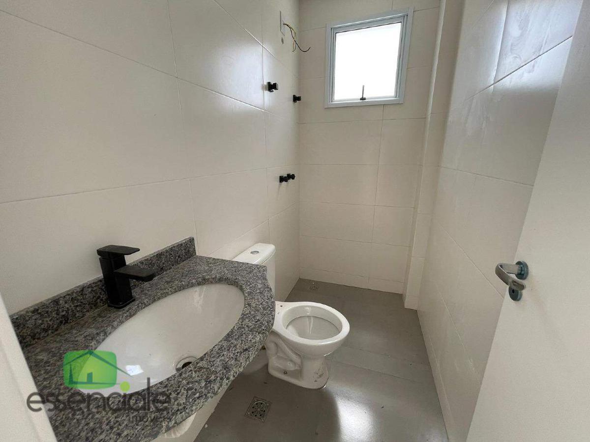 Cobertura, Europa, 2 Quartos, 2 Vagas, 1 Suíte