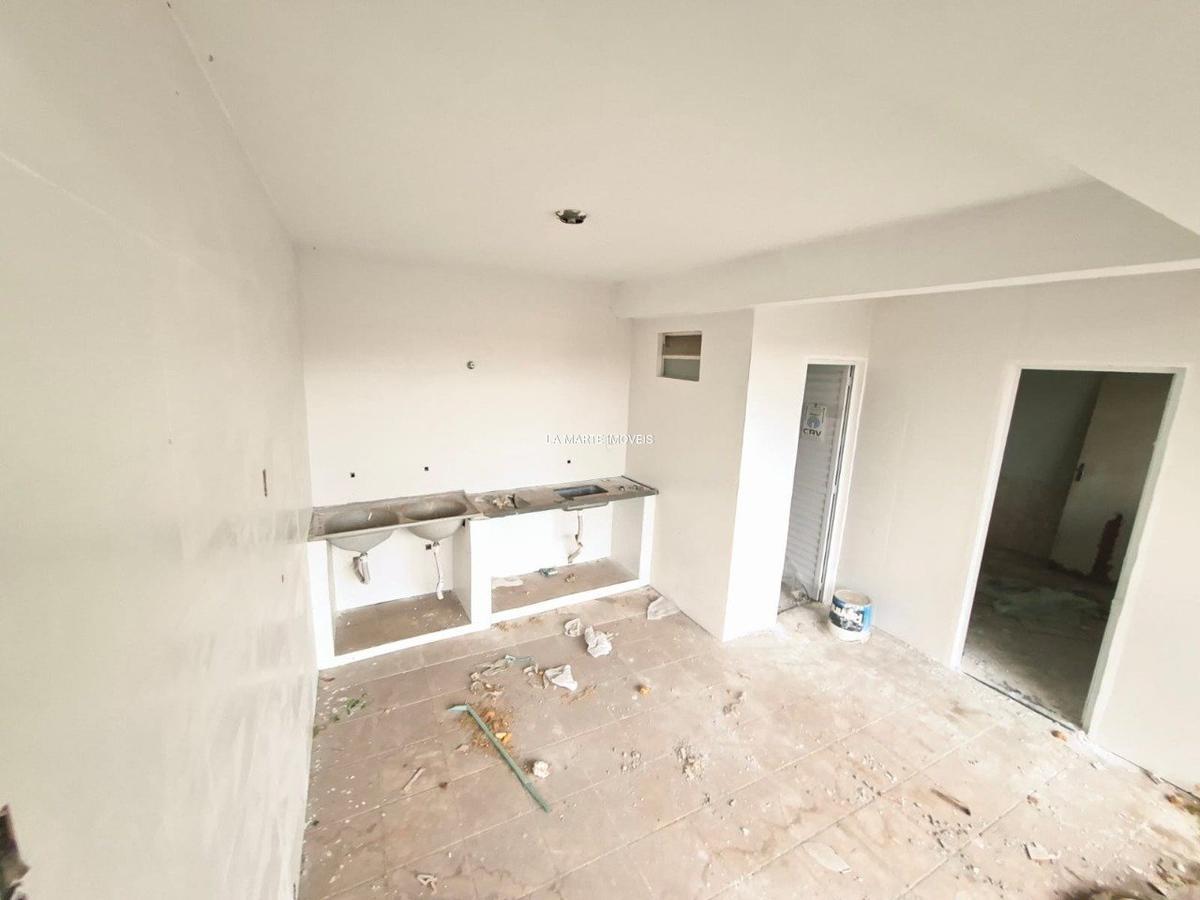 Casa, Jardim Riacho das Pedras, 3 Quartos, 8 Vagas, 1 Suíte